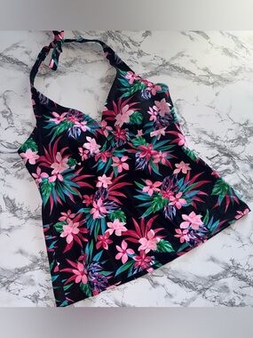 Croft & Barrow Floral Halter Tankini Top